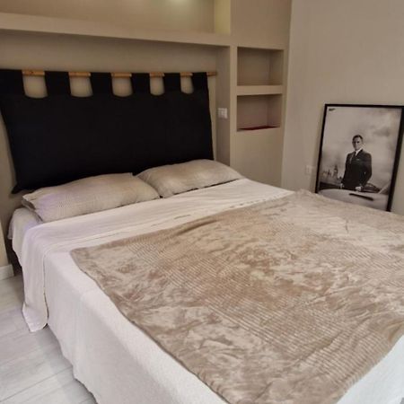 Savelli Apartment Old Town - Near Navona Place روما المظهر الخارجي الصورة